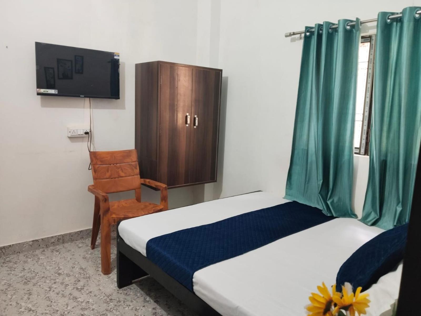 Shree K.B Guest House Varanasi Bagian luar foto